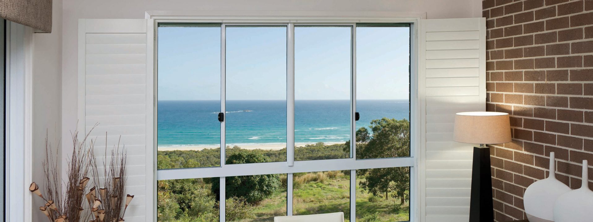 Painting aluminium windows. Updating your home can be as simple as giving your windows and aluminium doors a fresh coat of paint.